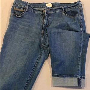 Levi’s  stretch Crop size 16